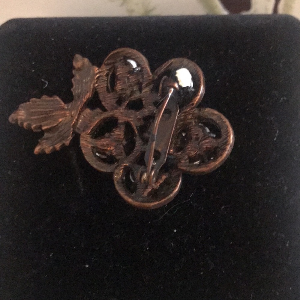 Brooch - Picture 2 of 2
